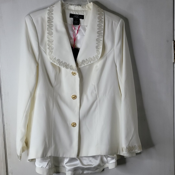Midnight Velvet Jackets & Blazers - NWT  Midnight velvet Dress jacket